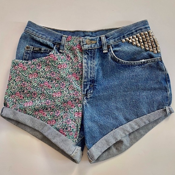 Customized Lee Jeans Shorts w/Studs Floral Appliqué Denim 30 - Picture 1 of 15